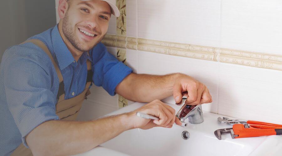 Handle or spout repair in Satellite Beach, FL